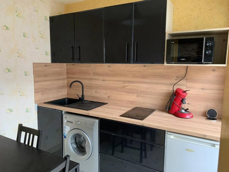 Appartement Confortable Et Tranquillite Assurer Tours Buitenkant foto